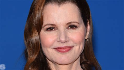 Heres How Tall Geena Davis Really Is